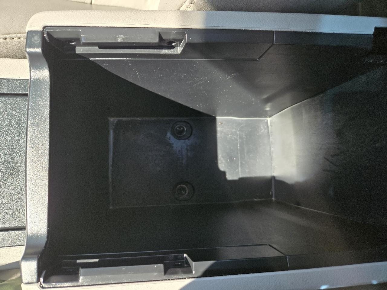 Toyota Camry 4dr Sdn V6 Auto XLE (Natl) 2012