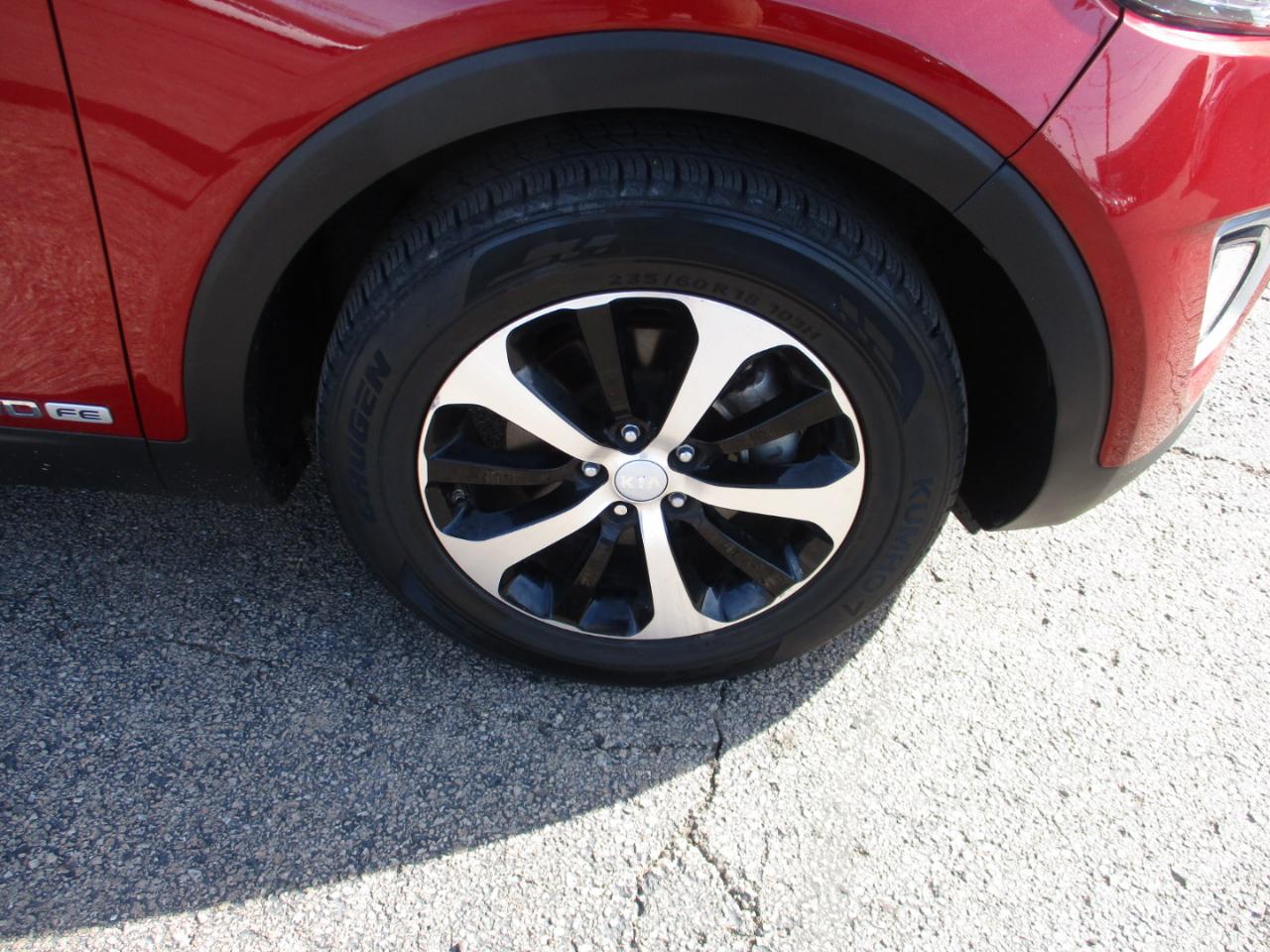 Kia Sorento AWD 4dr 3.3L EX 2016