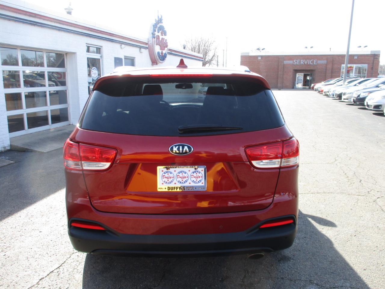 Kia Sorento AWD 4dr 3.3L EX 2016