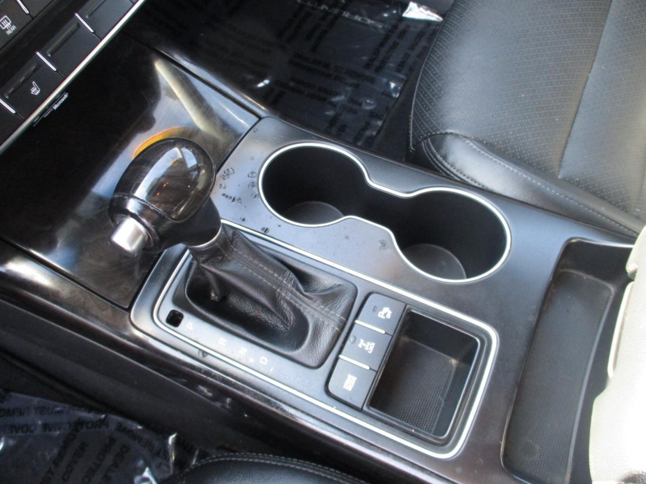 Kia Sorento AWD 4dr 3.3L EX 2016