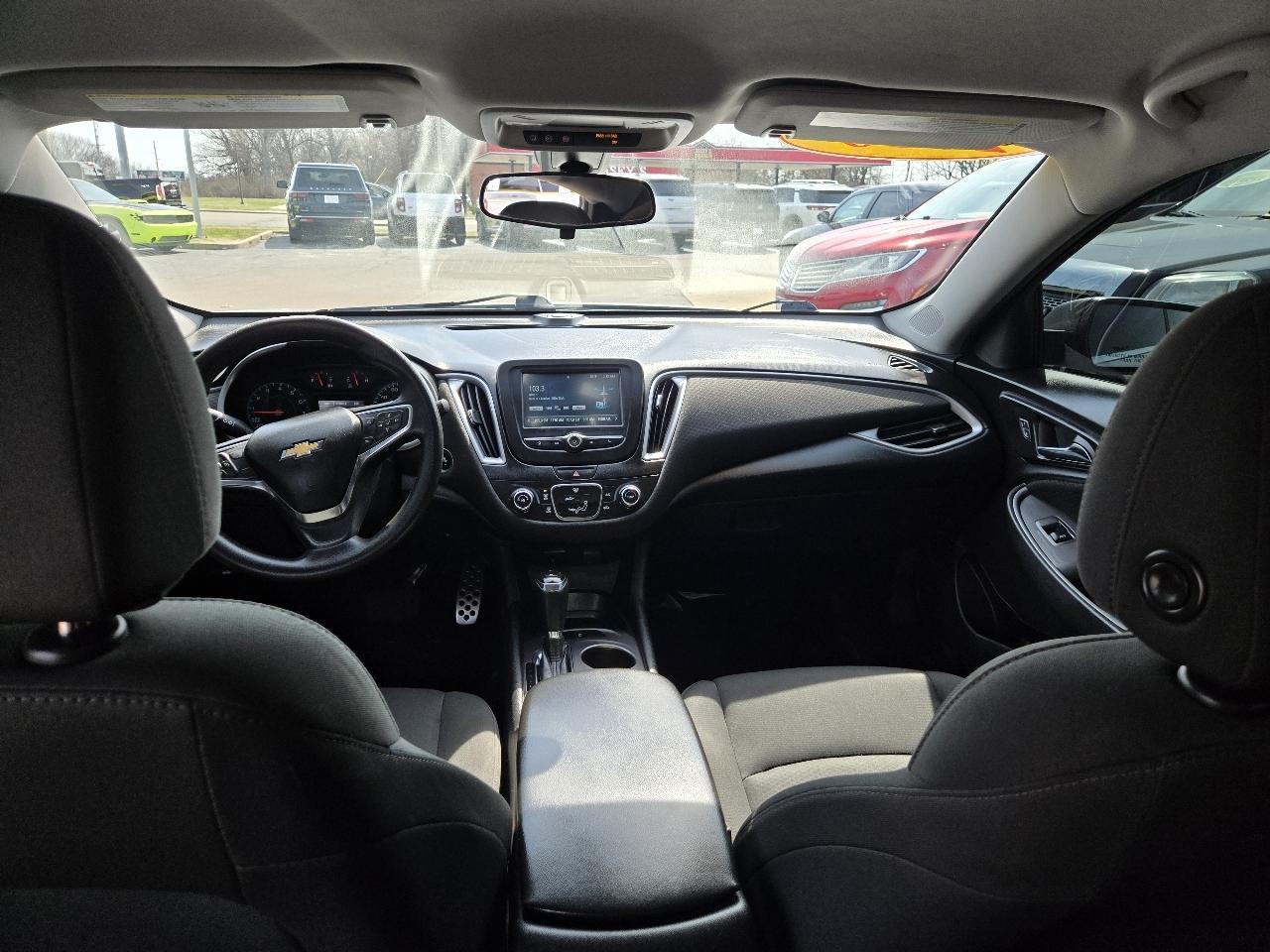 Chevrolet Malibu 4dr Sdn LS w/1LS 2016