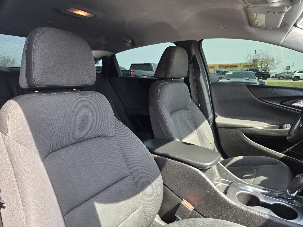 Chevrolet Malibu 4dr Sdn LS w/1LS 2016