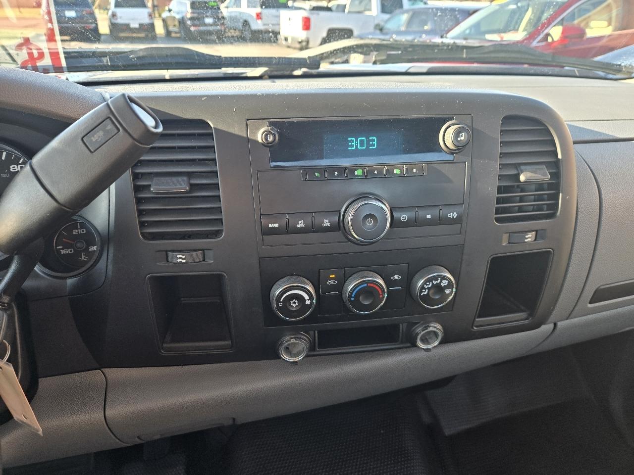 Chevrolet Silverado 1500 2WD Reg Cab 133.0" Work Truck 2007