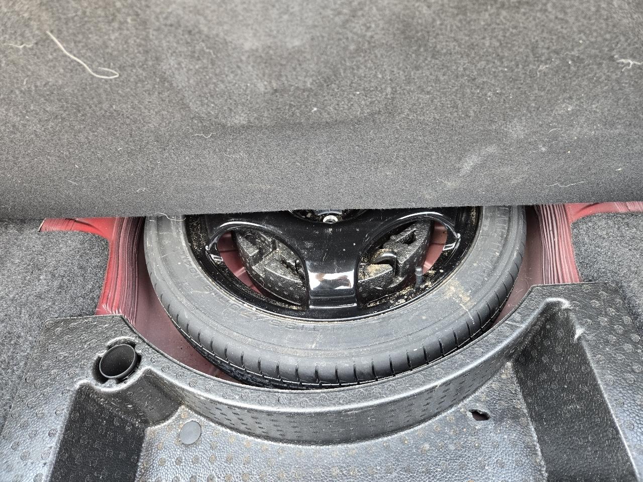 Cadillac XTS 4dr Sdn Platinum FWD 2013