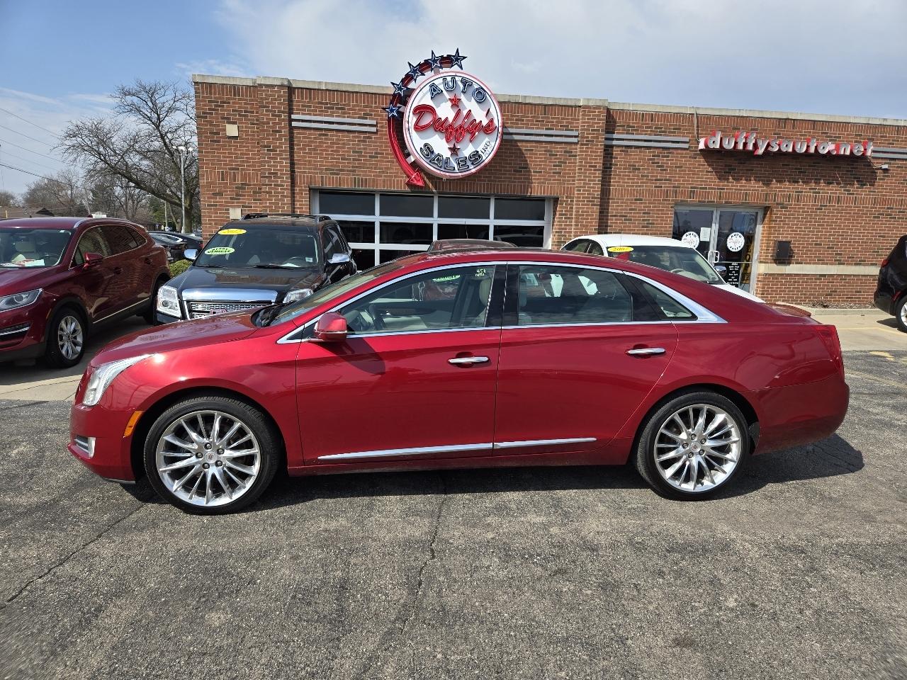Cadillac XTS 4dr Sdn Platinum FWD 2013
