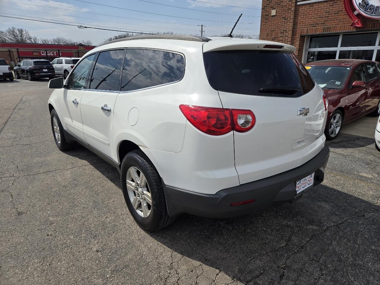 Chevrolet Traverse FWD 4dr LT w/1LT 2012