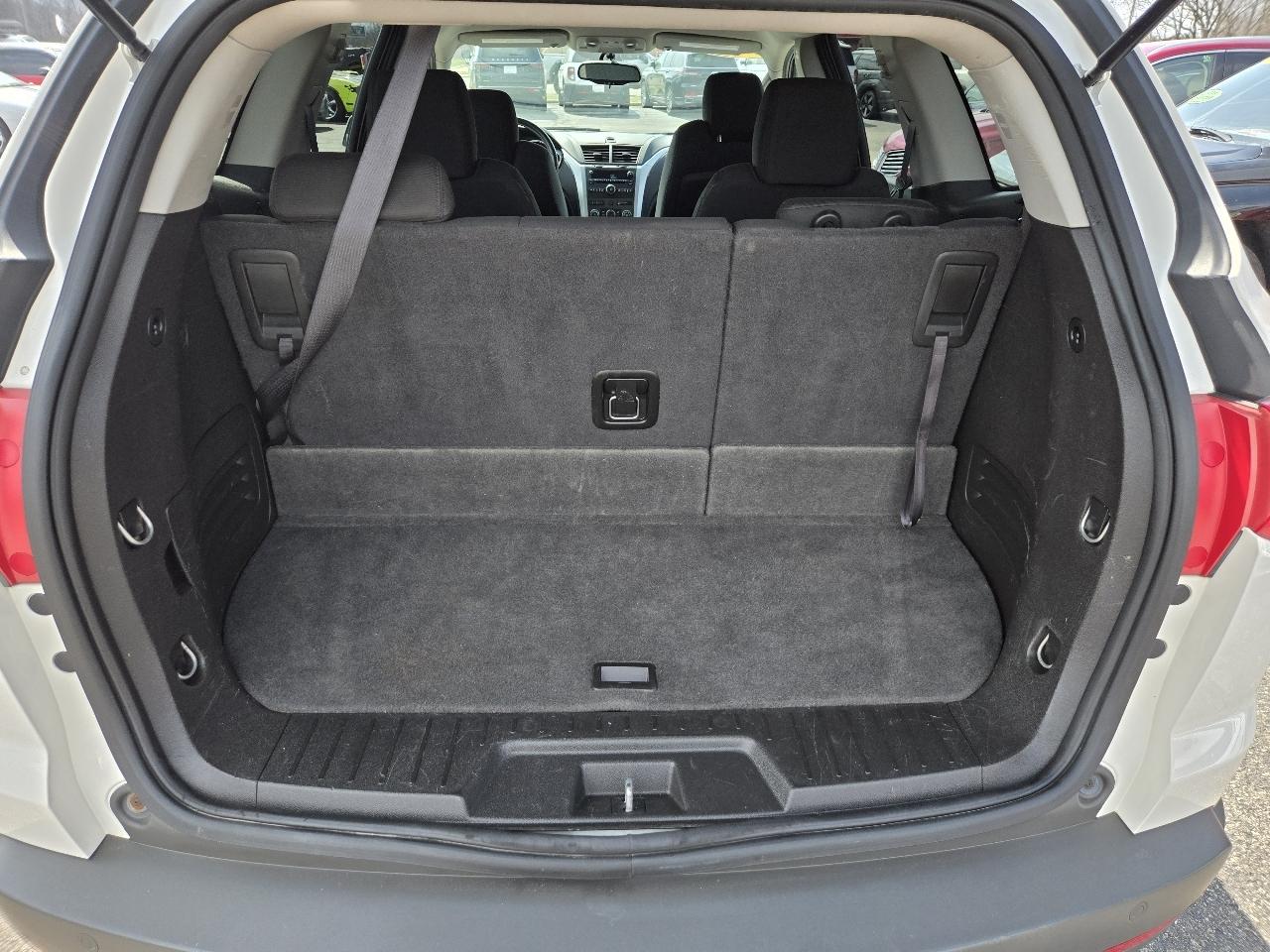 Chevrolet Traverse FWD 4dr LT w/1LT 2012