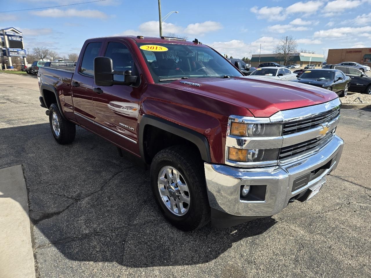 Chevrolet Silverado 2500HD 4WD Double Cab 144.2" LT 2015