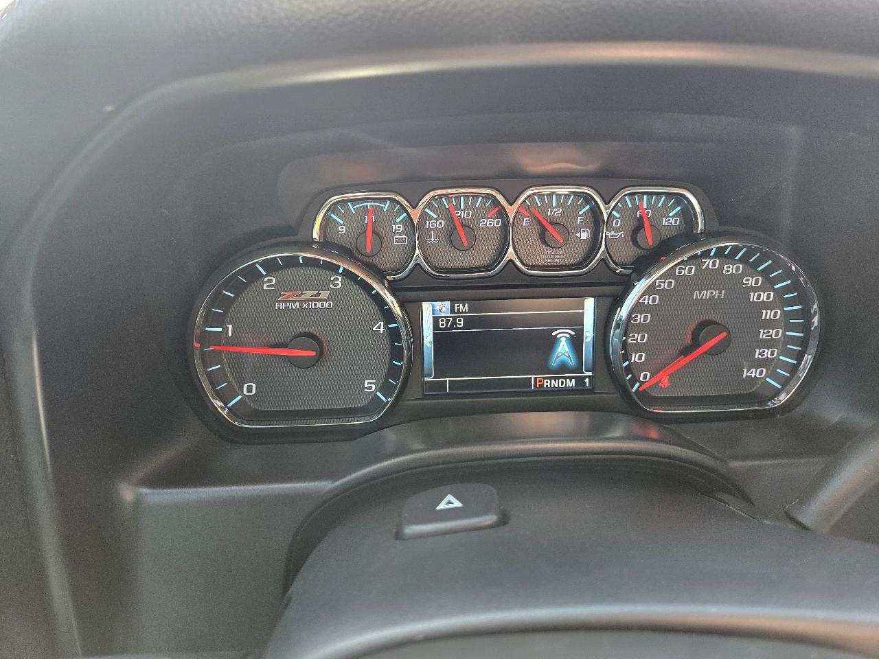 Chevrolet Silverado 2500HD 4WD Double Cab 144.2" LT 2015