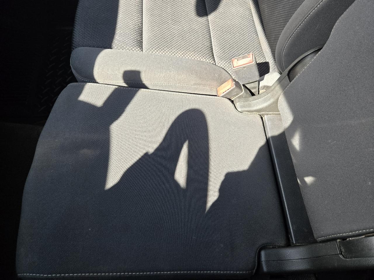 Chevrolet Silverado 2500HD 4WD Double Cab 144.2" LT 2015