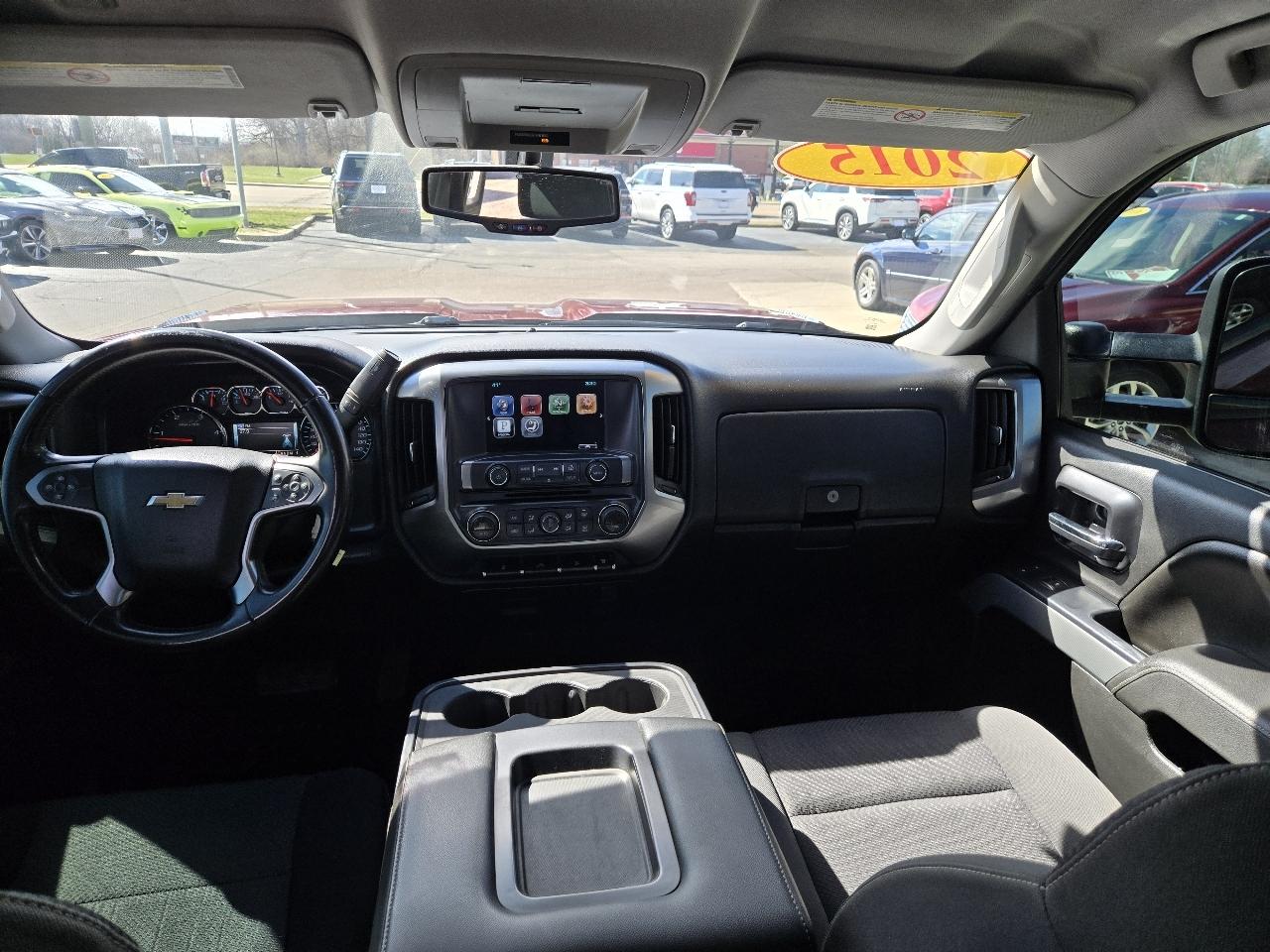 Chevrolet Silverado 2500HD 4WD Double Cab 144.2" LT 2015