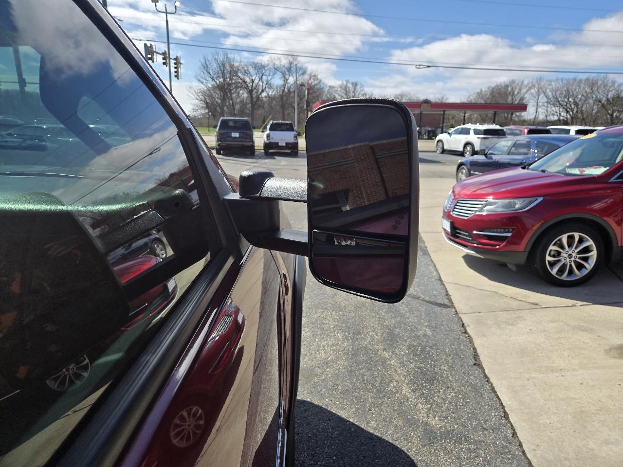 Chevrolet Silverado 2500HD 4WD Double Cab 144.2" LT 2015