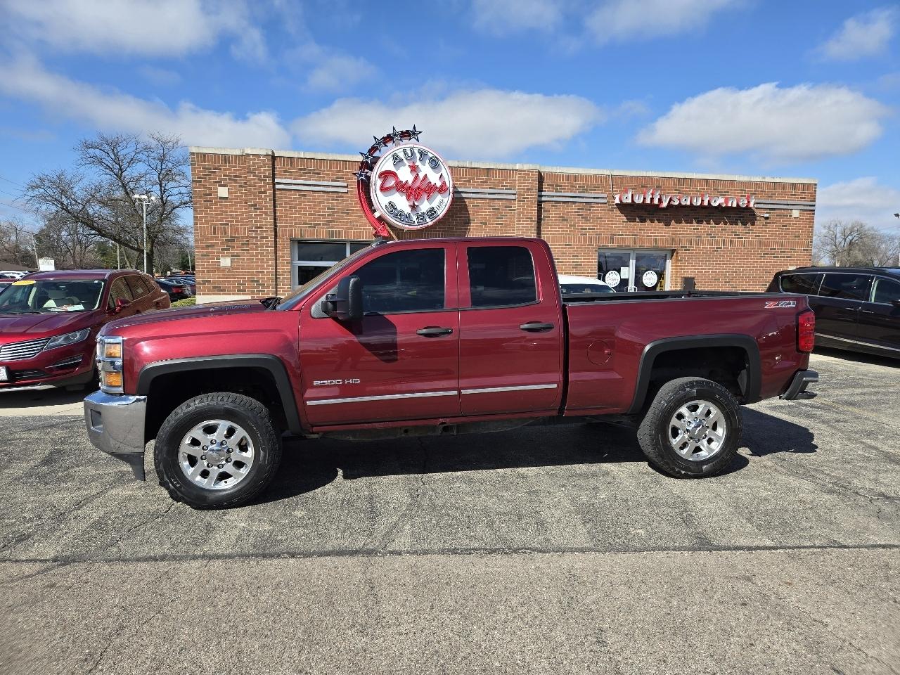 Chevrolet Silverado 2500HD 4WD Double Cab 144.2" LT 2015