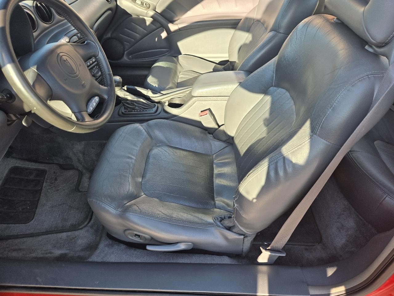 Pontiac Grand Am 2dr Cpe GT 2003