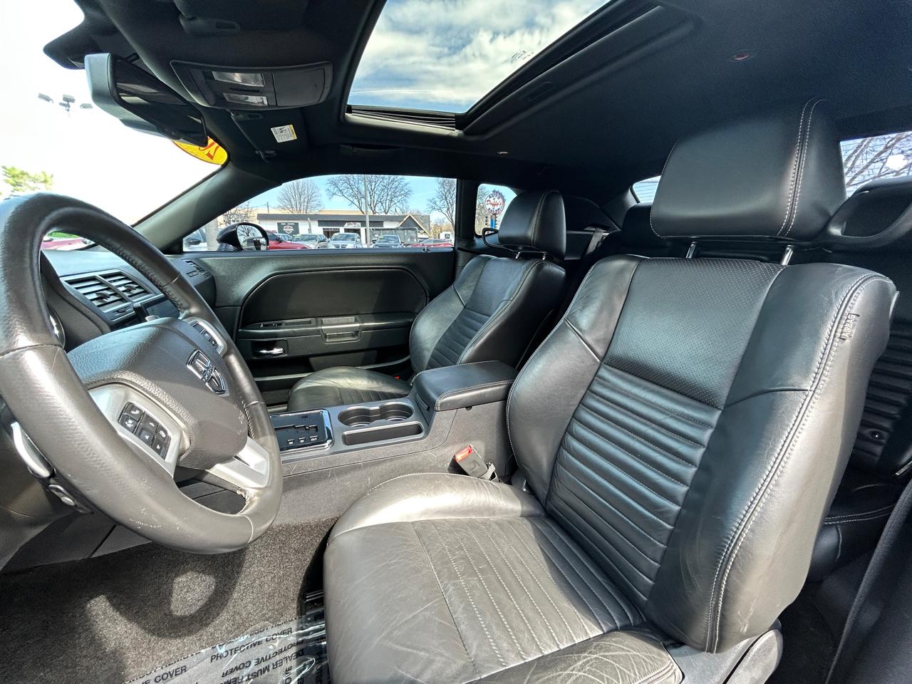 Dodge Challenger 2dr Cpe R/T Plus 2013