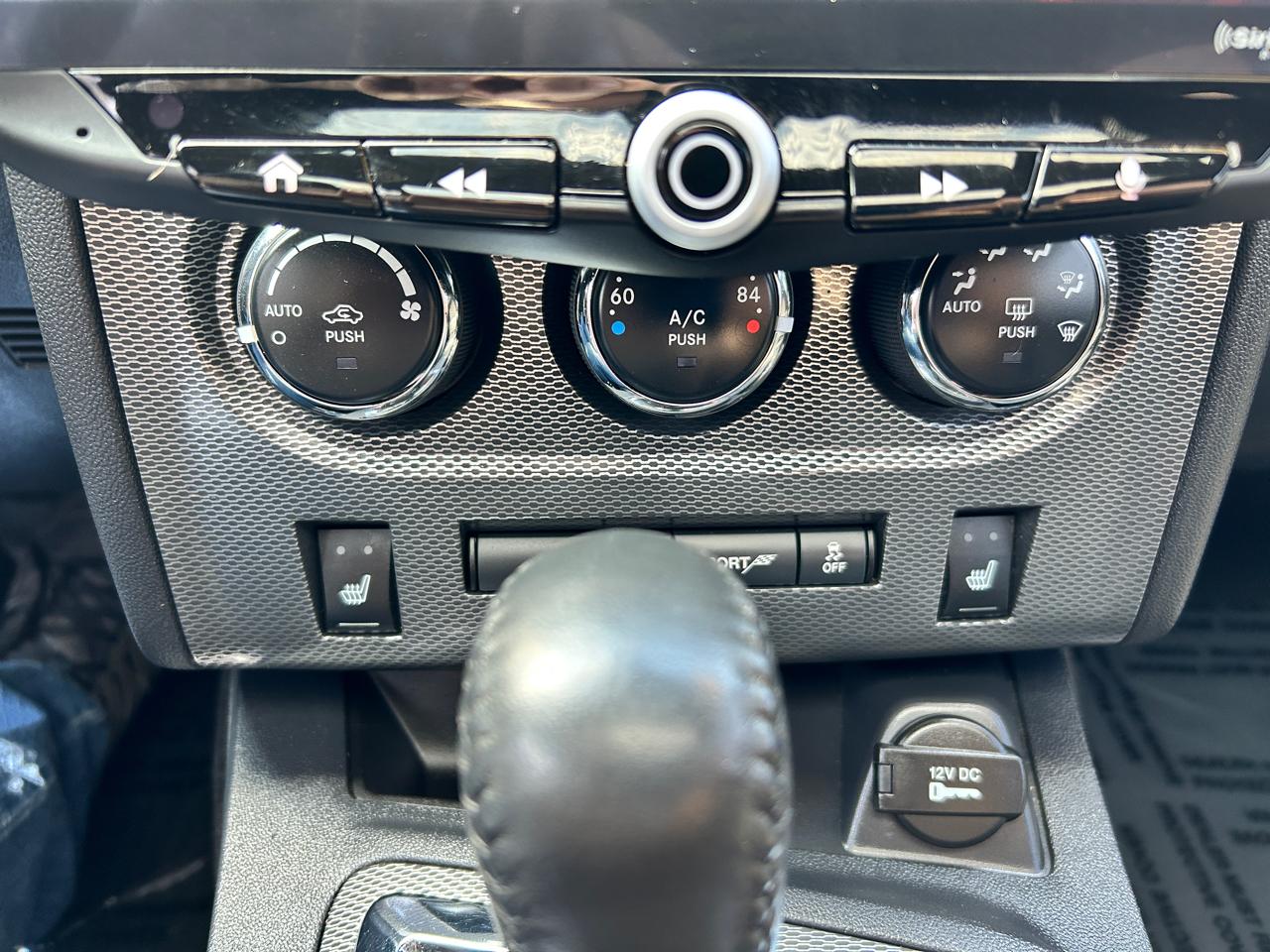 Dodge Challenger 2dr Cpe R/T Plus 2013