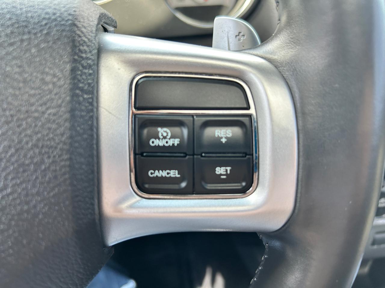 Dodge Challenger 2dr Cpe R/T Plus 2013