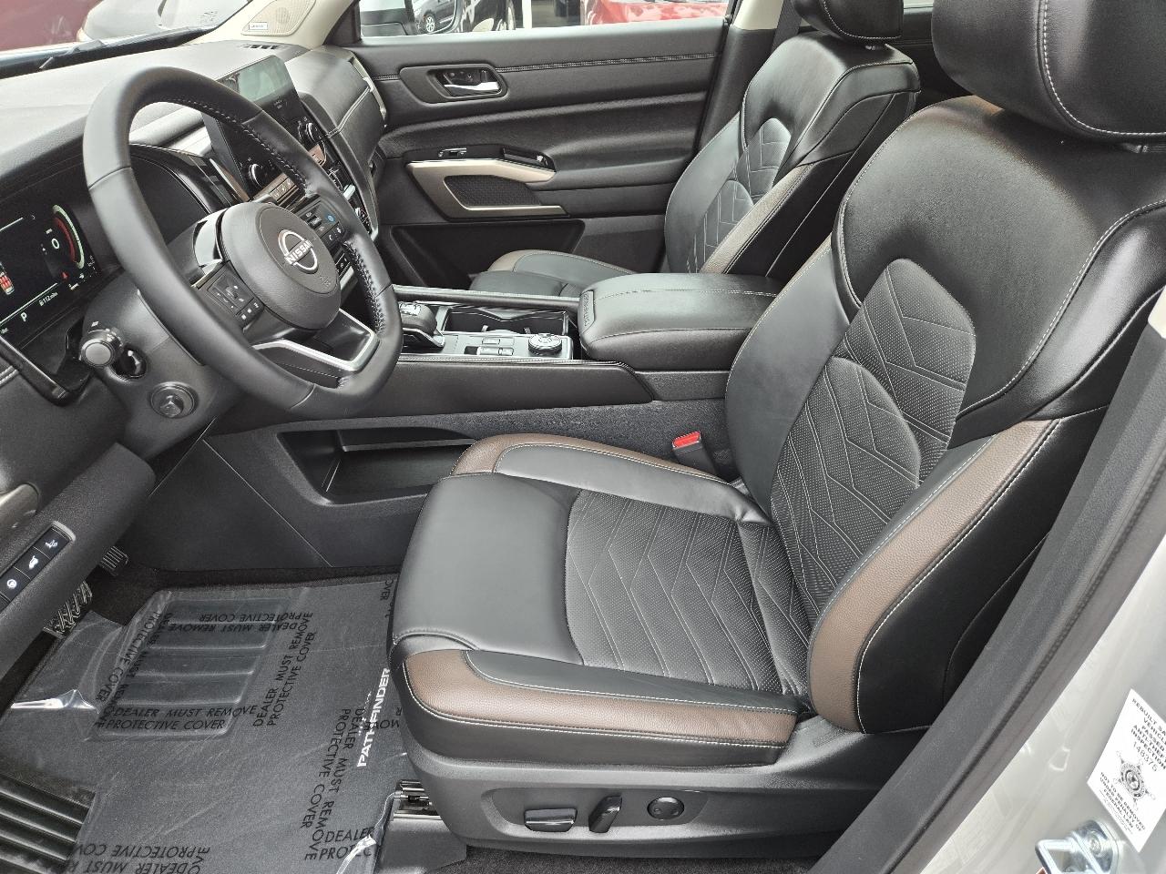 Nissan Pathfinder Platinum 4WD 2025