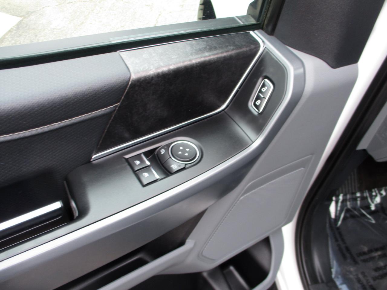 Ford F-150 XLT 4WD Reg Cab 8' Box 2021