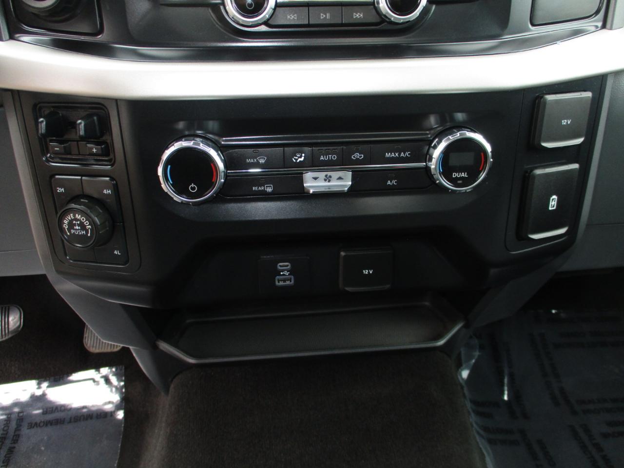 Ford F-150 XLT 4WD Reg Cab 8' Box 2021