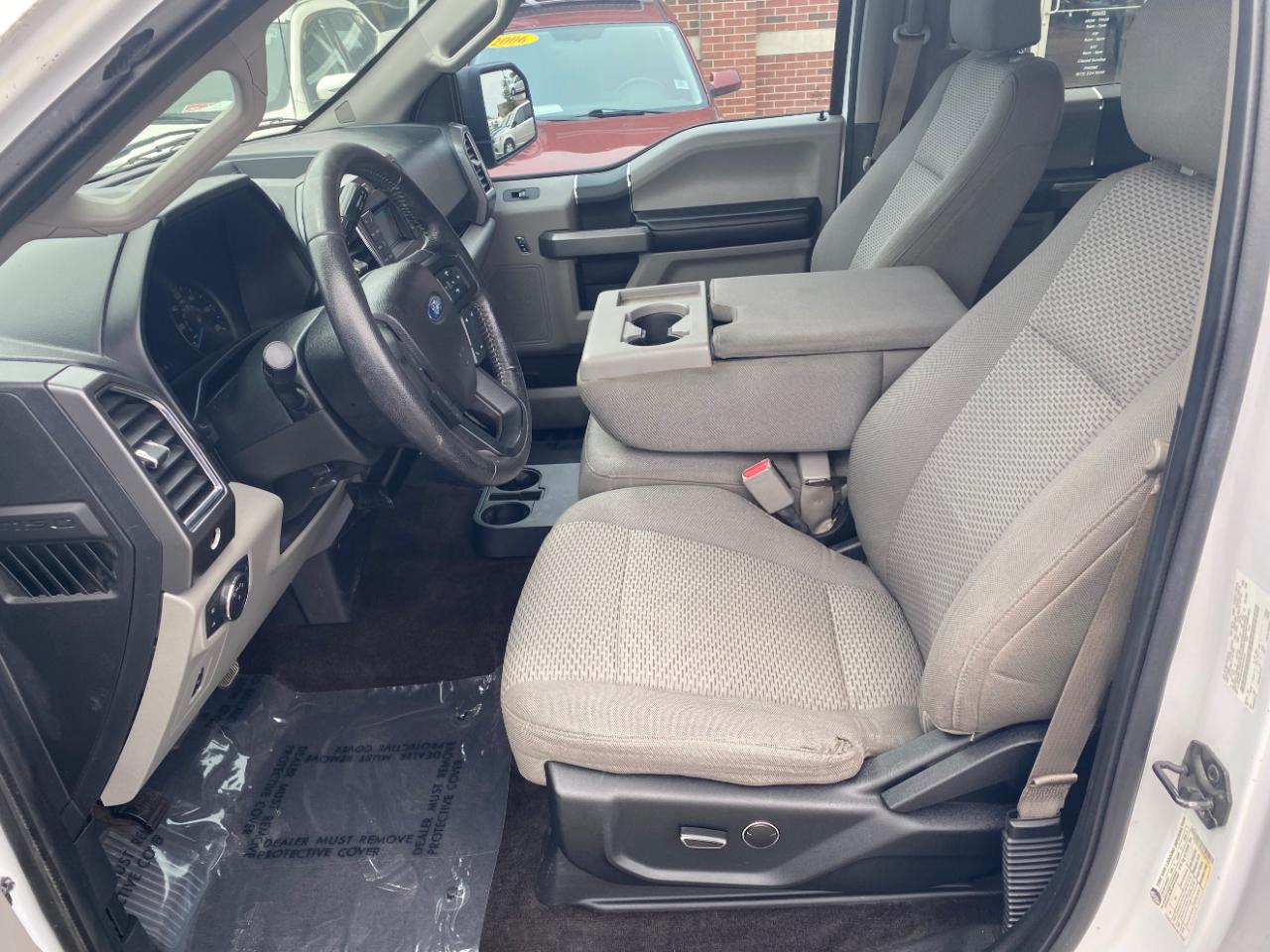 Ford F-150 4WD SuperCrew 157" XLT 2016