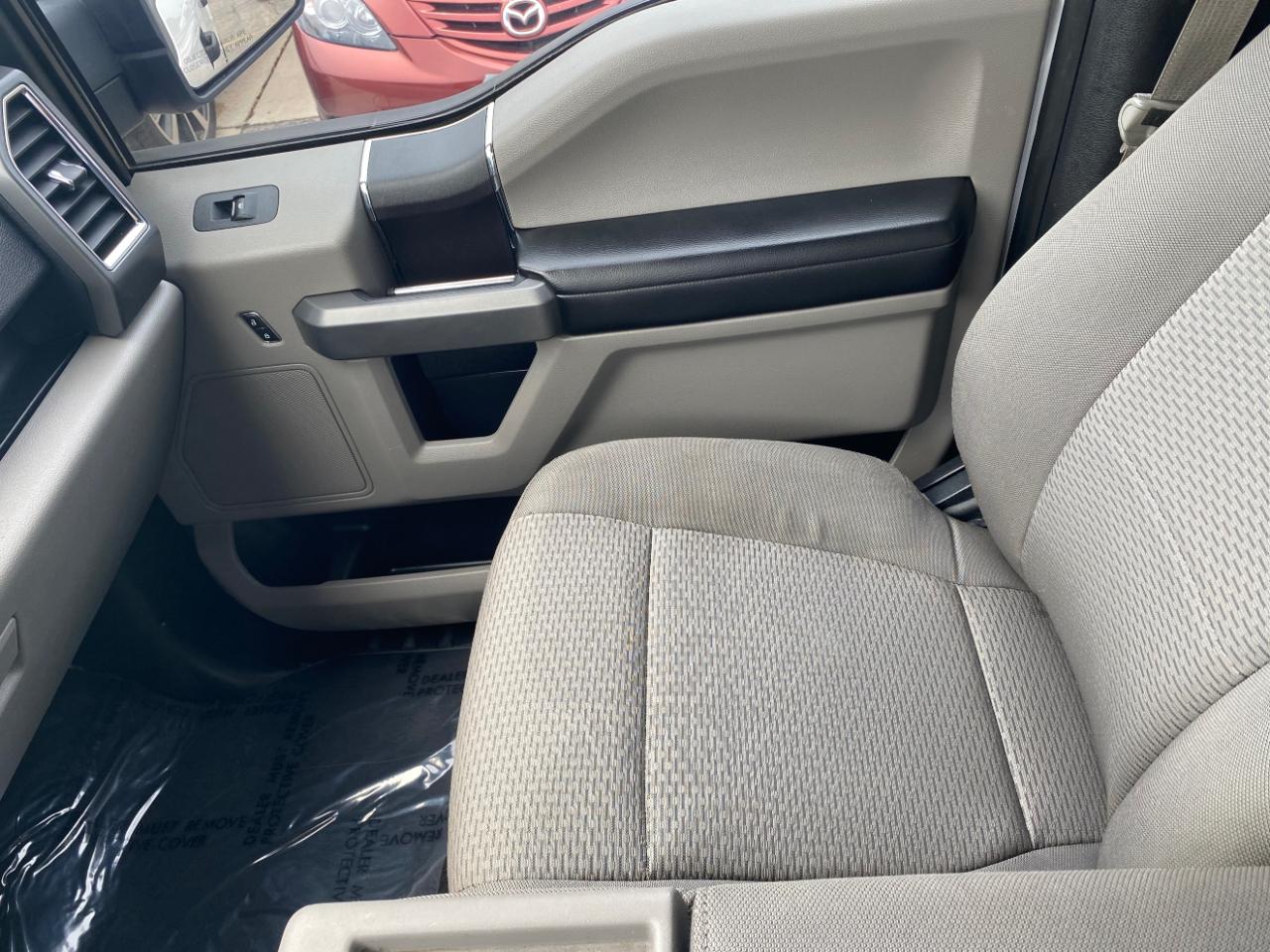 Ford F-150 4WD SuperCrew 157" XLT 2016