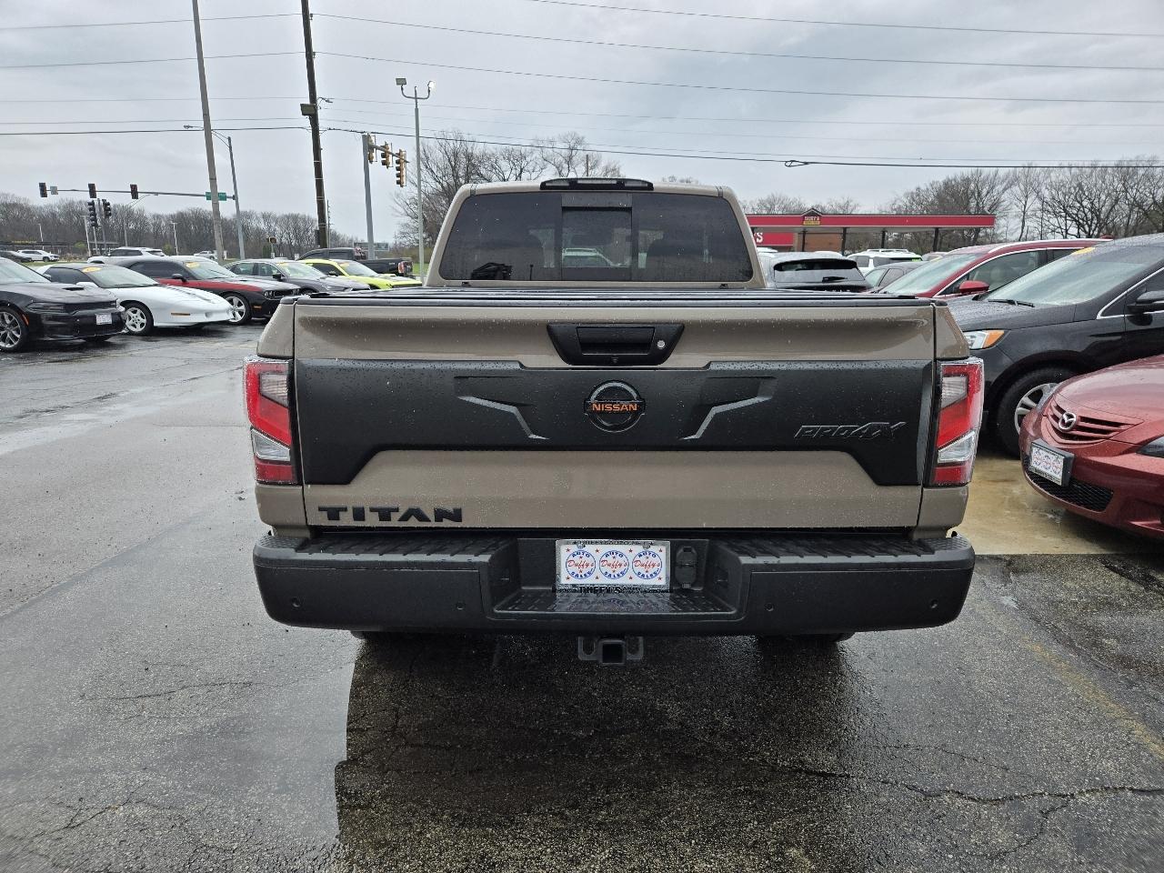 Nissan Titan 4x4 King Cab PRO-4X 2020