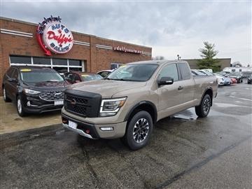 2020 Nissan Titan 4x4 King Cab PRO-4X