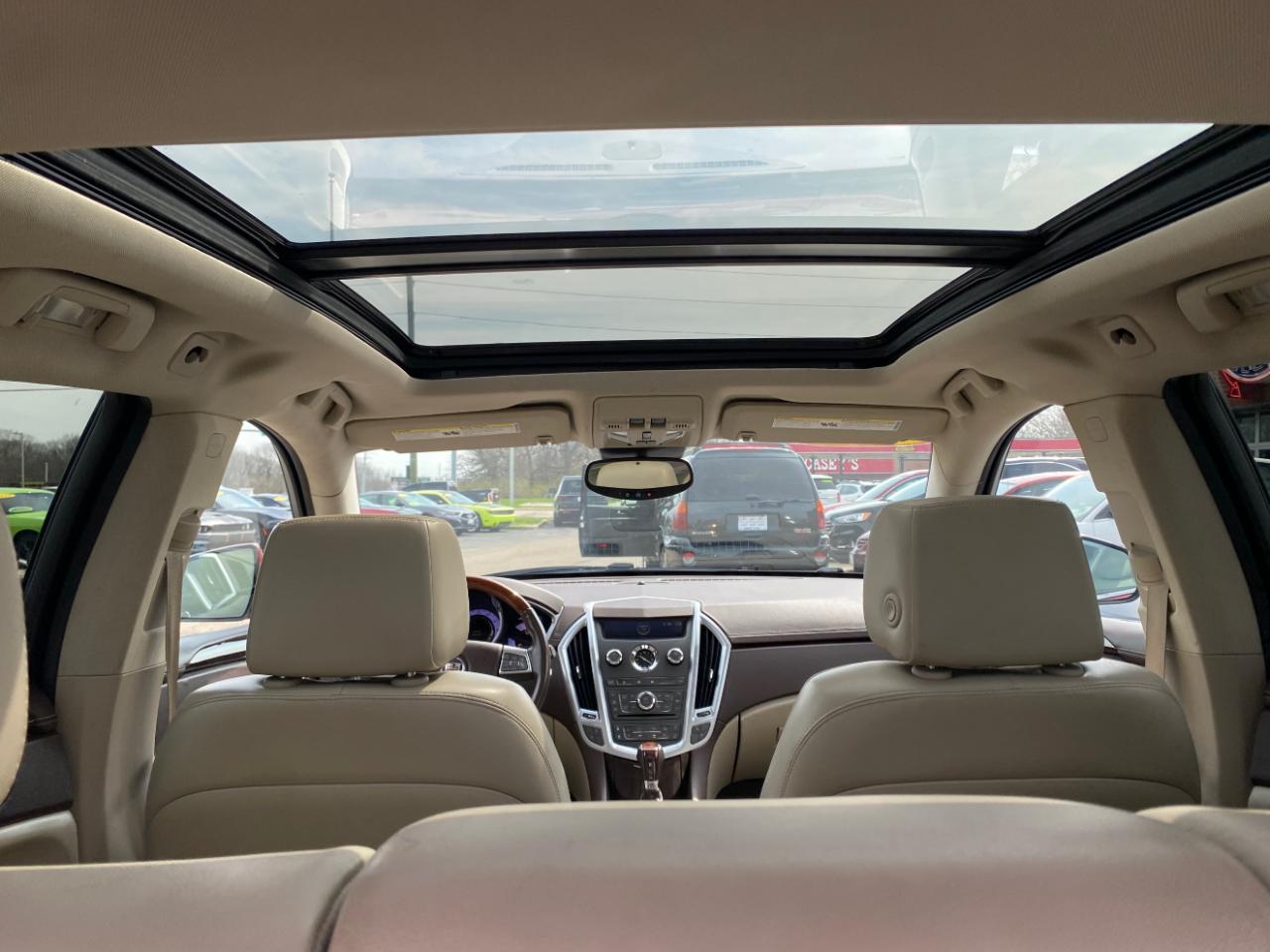 Cadillac SRX AWD 4dr Luxury Collection 2010