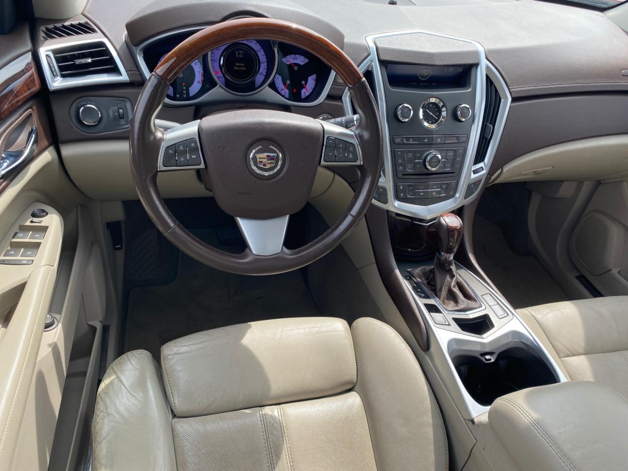 Cadillac SRX AWD 4dr Luxury Collection 2010