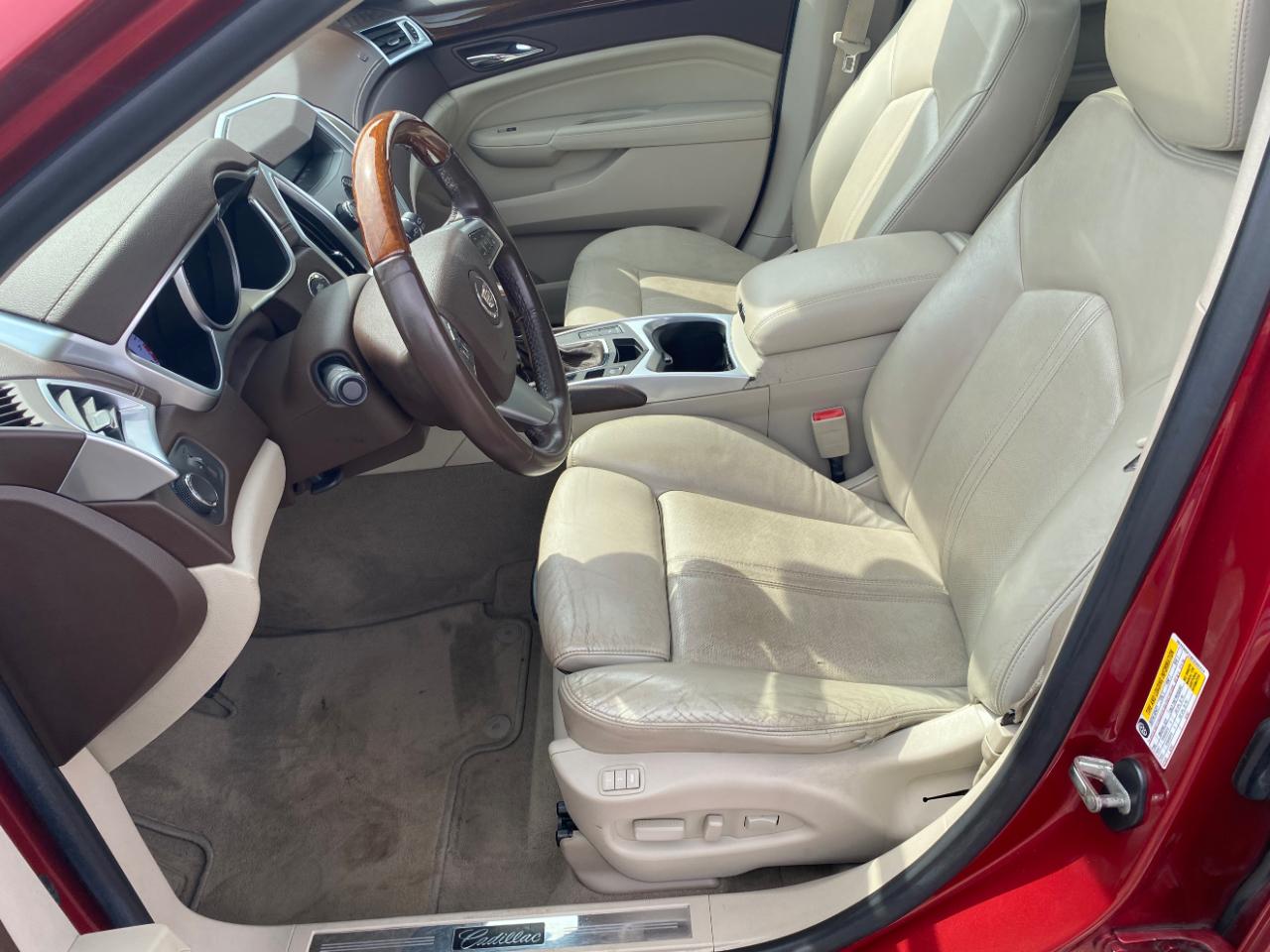 Cadillac SRX AWD 4dr Luxury Collection 2010