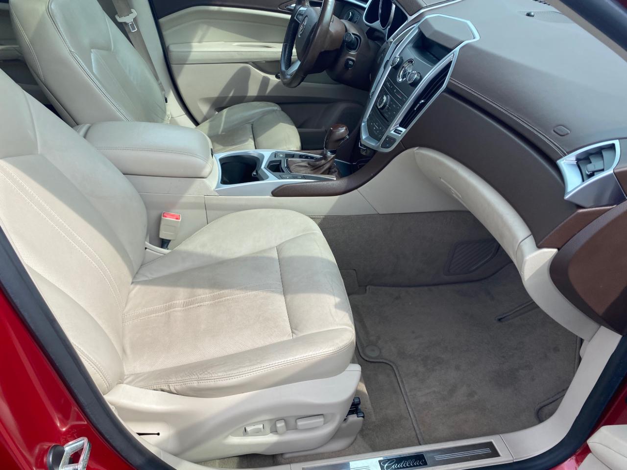 Cadillac SRX AWD 4dr Luxury Collection 2010