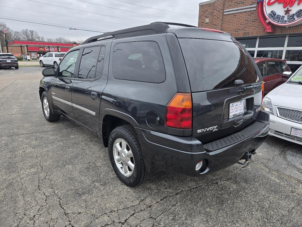 GMC Envoy XL 4dr 4WD SLE 2006