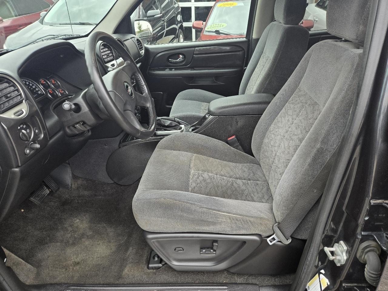 GMC Envoy XL 4dr 4WD SLE 2006