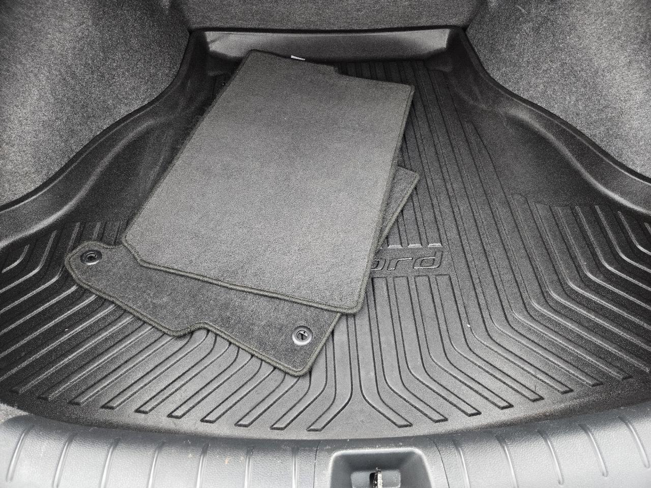 Honda Accord Coupe 2dr I4 CVT EX-L 2016