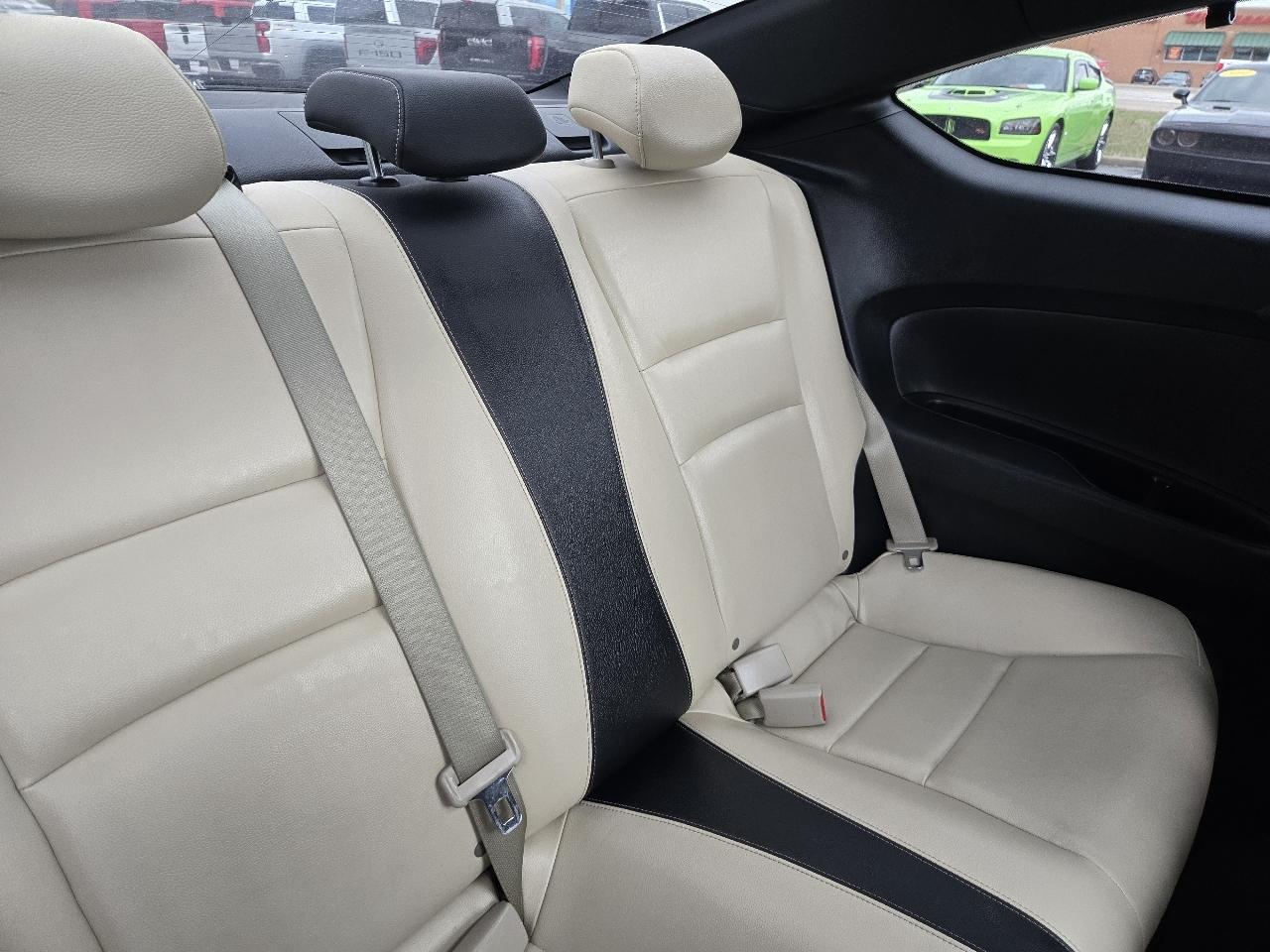 Honda Accord Coupe 2dr I4 CVT EX-L 2016