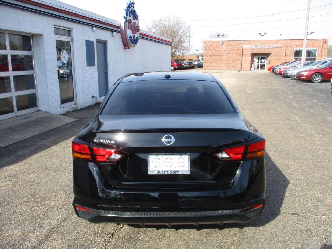 Nissan Altima 2.5 S Sedan 2020