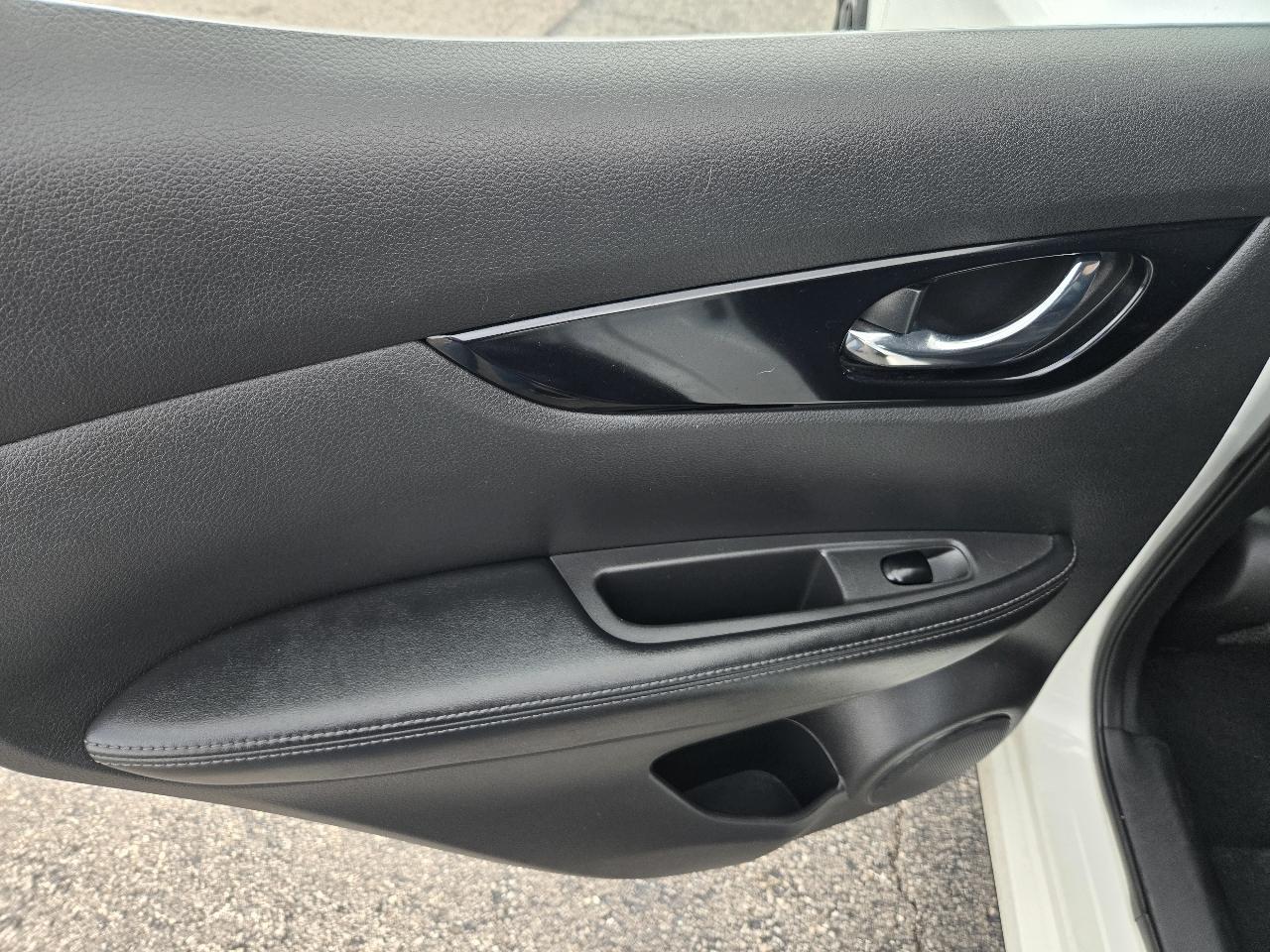 Nissan Rogue Sport AWD SL 2017