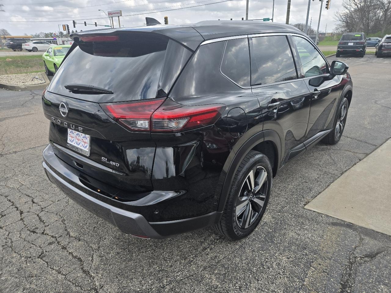 Nissan Rogue AWD SL 2025