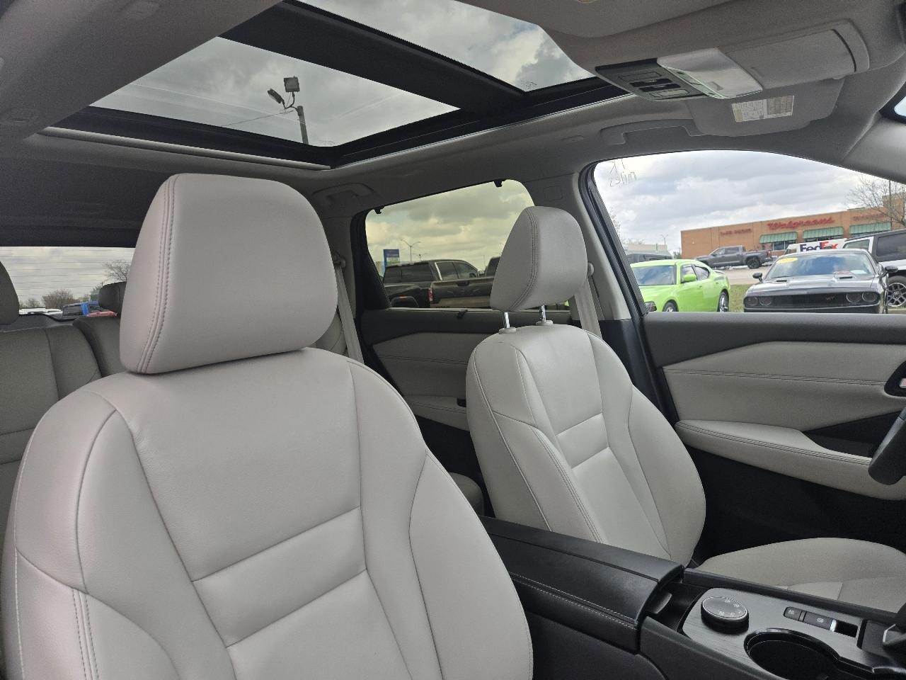 Nissan Rogue AWD SL 2025