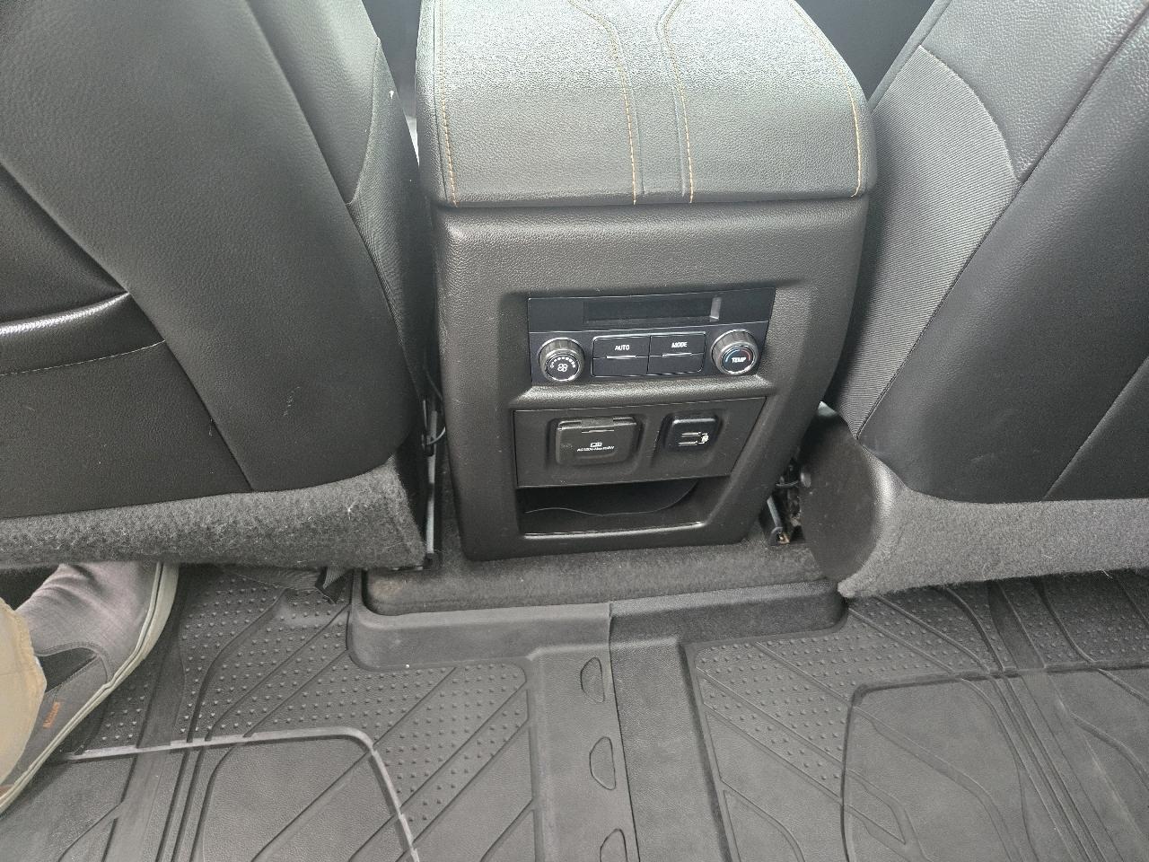 Chevrolet Traverse AWD 4dr LT Leather w/3LT 2018