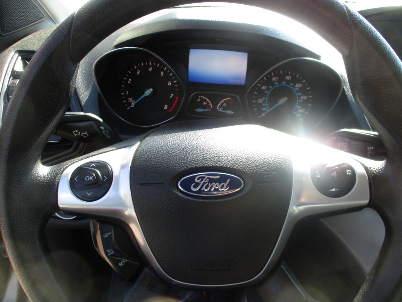 Ford Escape FWD 4dr SE 2016