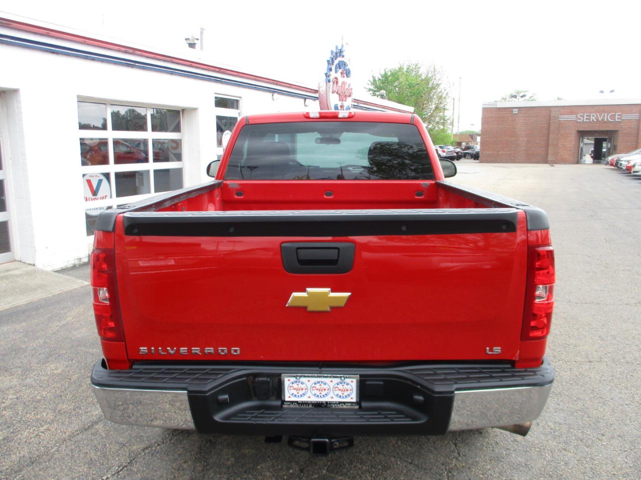 Chevrolet Silverado 1500 4WD Reg Cab 119.0" Work Truck 2012