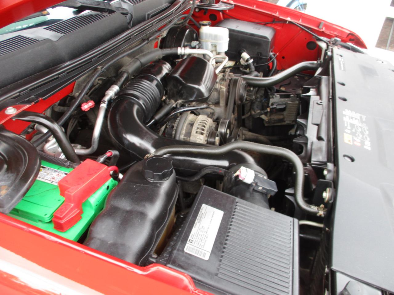 Chevrolet Silverado 1500 4WD Reg Cab 119.0" Work Truck 2012