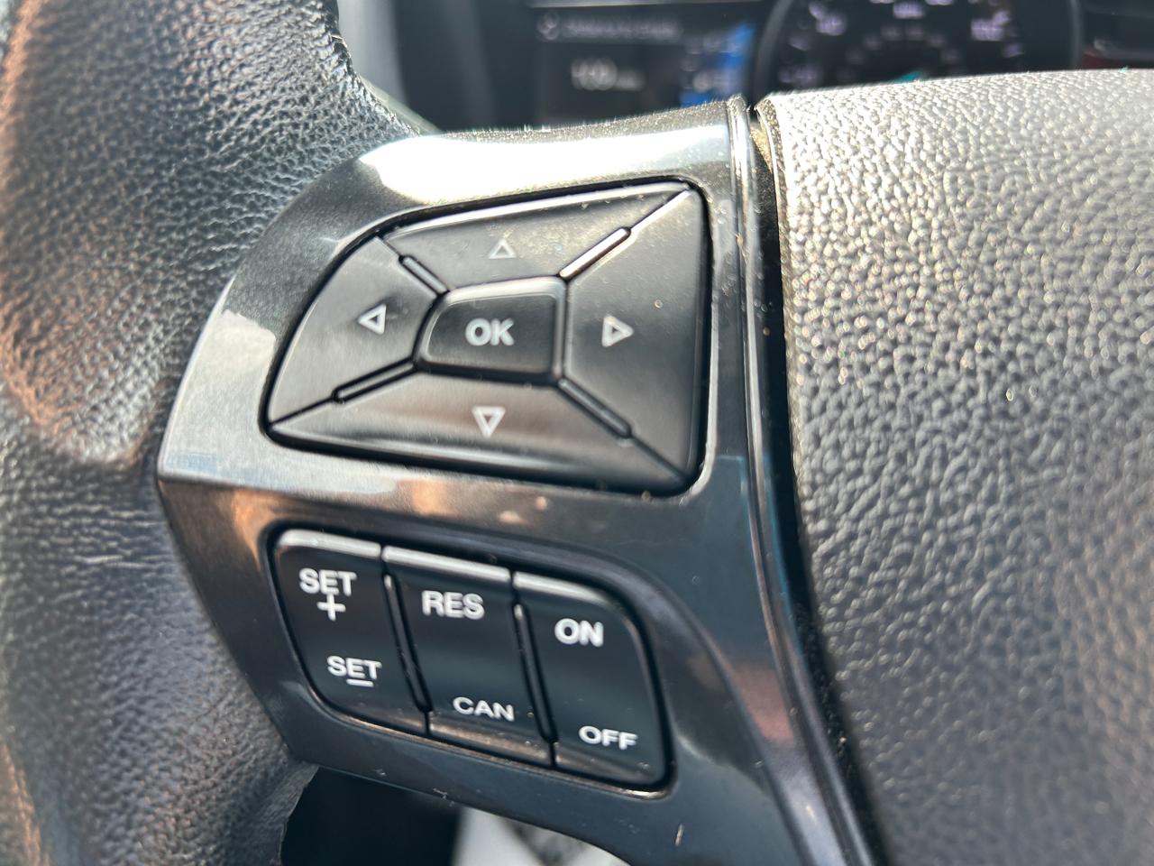 Ford Explorer XLT 4WD 2017