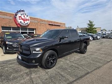2016 RAM 1500 4WD Crew Cab 140.5" Sport