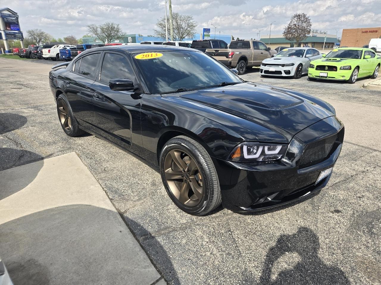 Dodge Charger 4dr Sdn SXT Plus AWD 2013