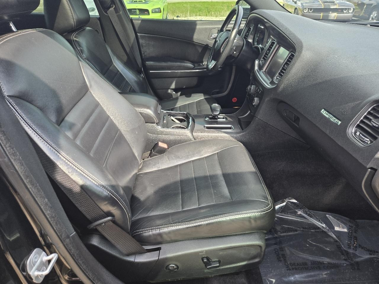 Dodge Charger 4dr Sdn SXT Plus AWD 2013