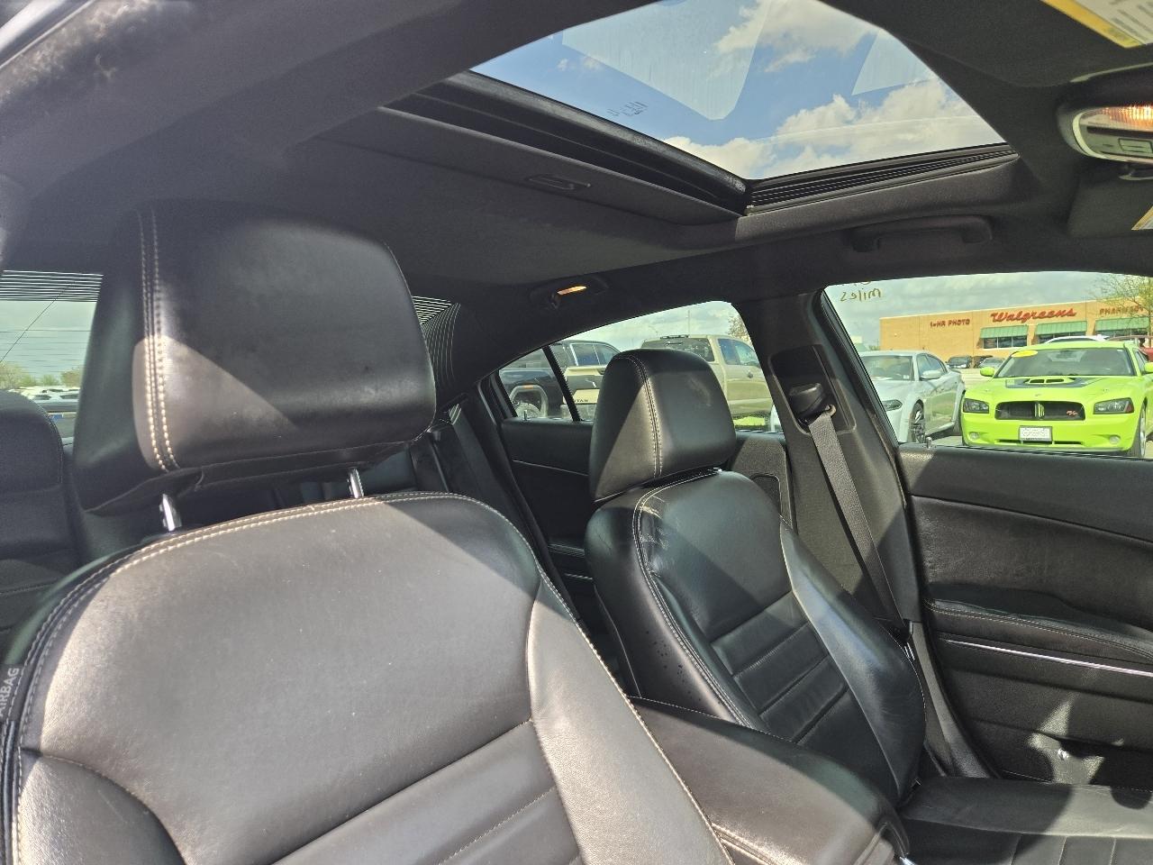 Dodge Charger 4dr Sdn SXT Plus AWD 2013