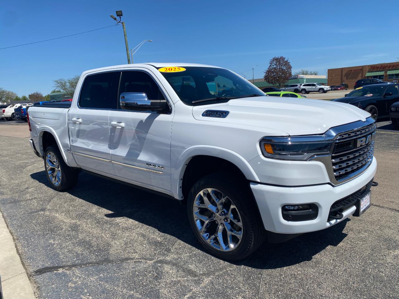 RAM 1500 Limited 4x4 Crew Cab 5'7" Box 2025